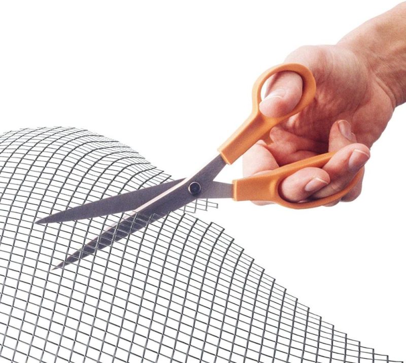 Gutter Mesh Cover Plastic Roll (2 rolls) - Image 4