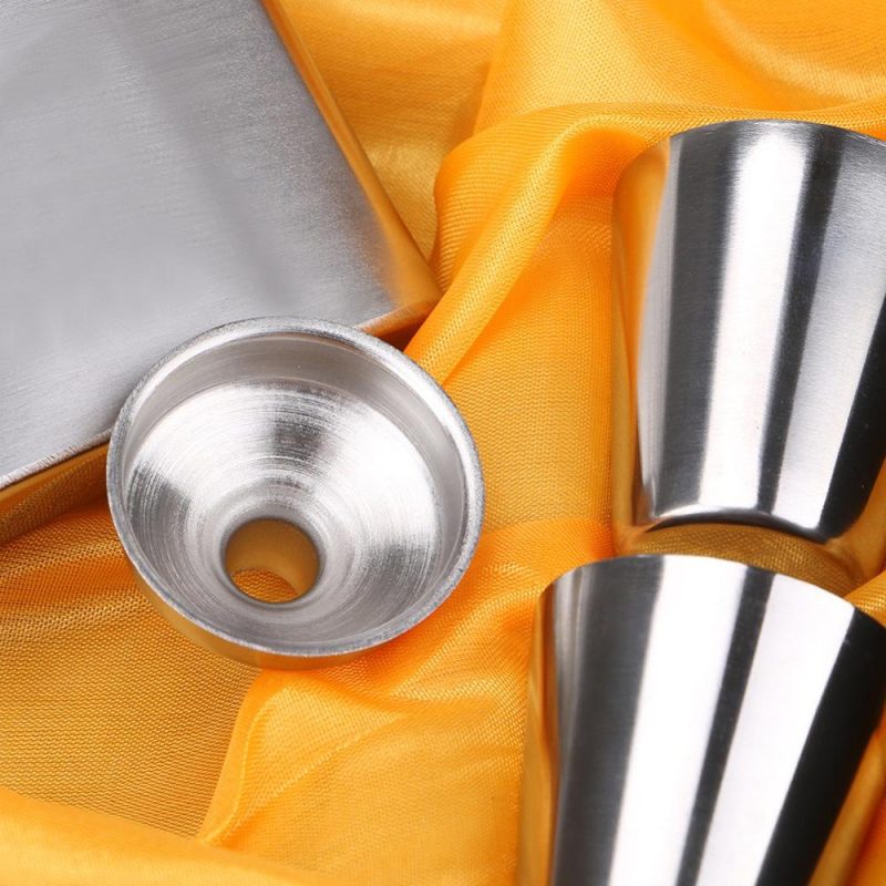 Alcohol Flask 4PC Stainless Steel Set - Image 2