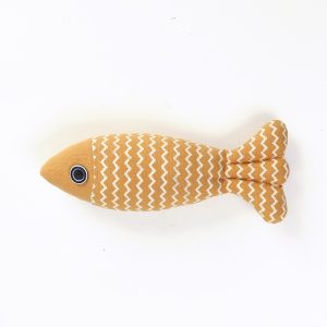 Cat teasing linen fish toy self-entertaining catnip fish